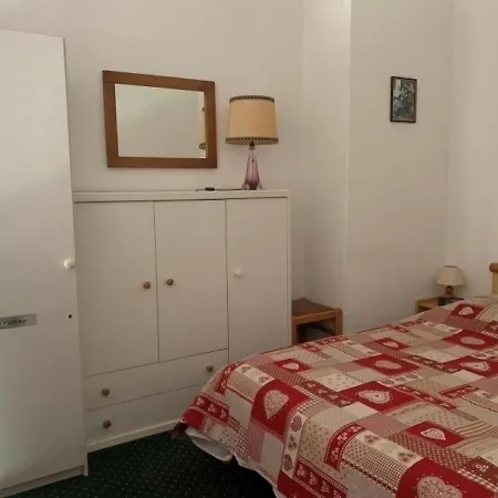 Apartment Chamonix-mont-blanc, 2 Pieces, 4 Personnes - Fr-1-517-56 *